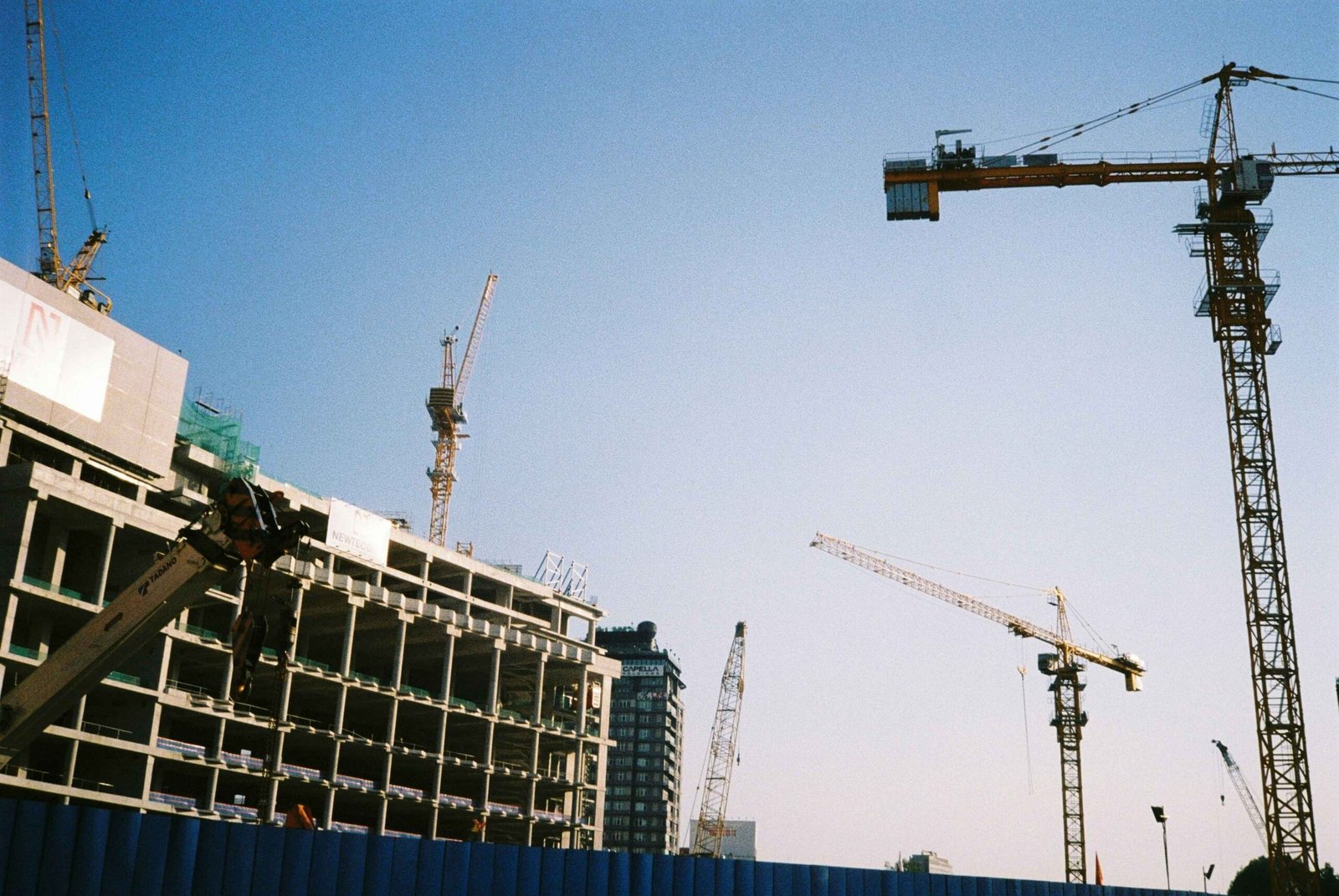 Construction planning and investment growth